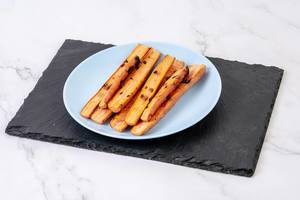 Grilled Carrots served on the plate (Flip 2019)