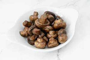 Grilled Mushrooms served in the bowl