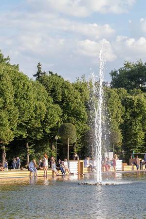 Große Fontäne im Gorki-Park in Moskau