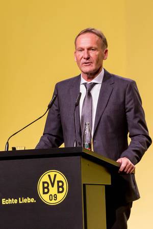 Hans-Joachim Watzke at a press conference during shareholders