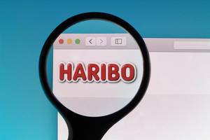 Haribo logo under magnifying glass