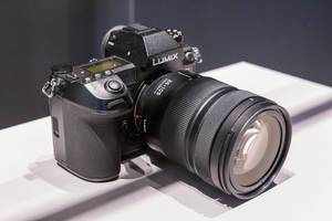 Hochauflösende Vollformatkamera: Panasonic Lumix DC-S1R für 4k-Videos