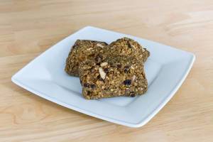 Homemade energy bars with nuts