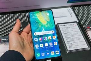 Huawei Mate 20X 5G displayed at Digital X in Cologne