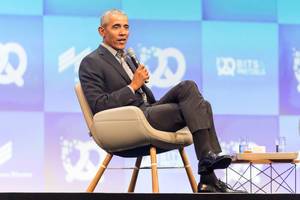 Interview with former US President Barack Obama on stage of the German Internet festival conference Bits & Pretzels, during Oktoberfest in Munich