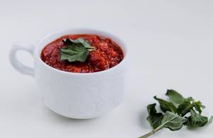 Italian Tomato Sauce With Herbs