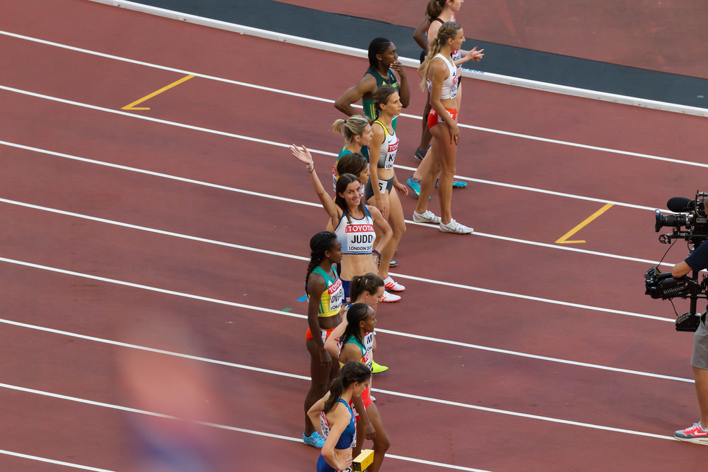 Jessica Judd vor dem 1500m Lauf