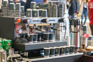 Kaffeestand der Münchner Kaffee Rösterei auf der Gründermesse in München