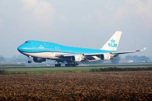 KLM Boeing B747 startet vom Amsterdam Schiphol Flughafen
