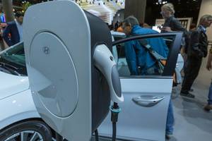 Ladestationen und Ladekabel für das E-Auto von Hyundai: IONIQ Elektro