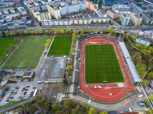 Luftbildaufnahme vom Südstadion und Gebäude des Klubs Fortuna Köln