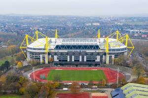Luftfotografie des Westfalenstadions "Signal Iduna Park" in Dortmund Innenstadt-West
