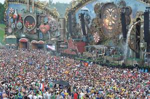 Main stage from a bit further away - Tomorrowland music festival 2014