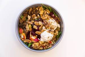 Make Food Top-view of Goatlovers Bowl with goat cheese, dried figs, apple, beetroot, walnuts, spinach salad, pick salad and raspberry maple dressing