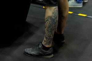 Man with a Gollum (Smeagol) - Lord of the Rings - Tattoo on his calf