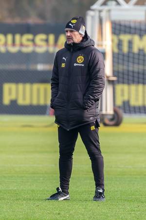 Manfred Stefes im Dienst der Borussia Dortmund und Assistent von Lucien Favre