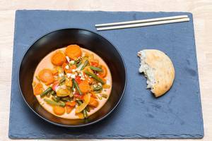 Massaman Curry with oven-roasted vegetables and naan bread