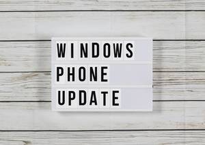 Microsoft kills Mail and Calendar app on Windows Mobile phones: Update – fix coming