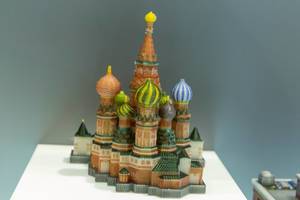 Miniaturmodell der russischen Basilius-Kathedrale in Moskau, aus dem 3D-Drucker "Color 3D Printing by FFF"