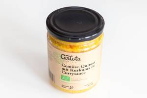 Mittagessen im Glas: Glutenfreie Gemüse-Quinoa mit Kurkuma in Currysauce von Carlota