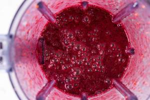 Mixed Blueberries and Raspberries in the juice mixer (Flip 2019)
