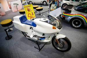 Motorrad auf der Ausstellung "Die Wilden 70er" vom Verband der Automobilindustrie e. V. (VDA)
