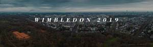 Panoramabild der Stadt mit Aufschrift "Wimbledon 2019" für das älteste Tennisturnier der Welt in London