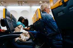 Passenger on board Ryanair airplane (Flip 2019)