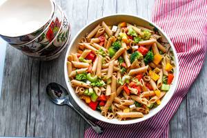 Penne  with Broccoli, Pepper and Tomatoes