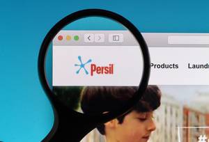 Persil logo under magnifying glass
