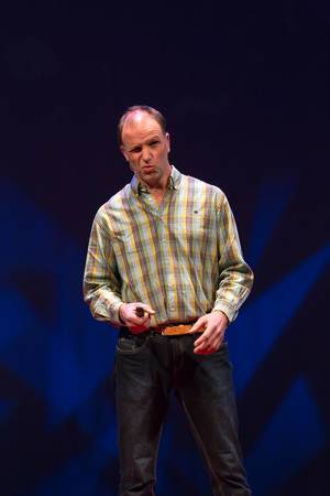 Philippe van der Grinten trägt über die Wichtigkeit von gesunden Böden vor - TEDxVenlo 2017