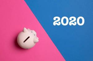 Piggy bank with 2020 text