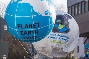 Planet Earth First, Klima Schützen und Kohle stoppen von Greenpeace