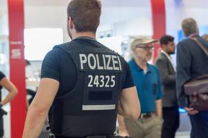 Polizei bei der IFA Berlin 2018