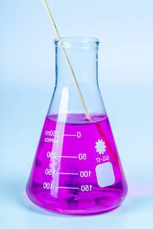 Potassium permanganate solution in a glass flask (Flip 2020)