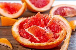 Pulp of ripe grapefruit and its peel close-up (Flip 2019)