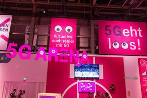 Purple Magenta Mobile 5G Arena: Magenta Mobil 5G Arena in Germany: Telekom advertises for faster VR Sport and mobile Internet with 5G