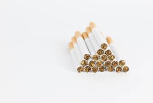 Pyramid cigarettes