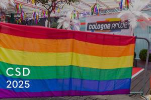 Regenbogenfarbe während der Cologne Pride Parade CSD 2025