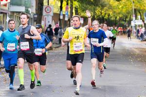 Reyer Pierre, Schmitz Dominic, Praski Robert, Weber André, Hömberg Klaus - Köln Marathon 2017