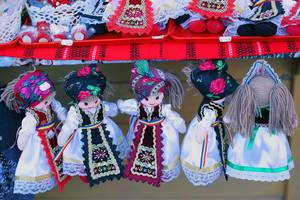 Rumänische Puppen