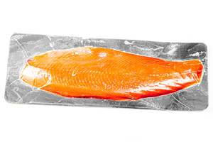 Sealed fillet of smoked red fish (Flip 2020)