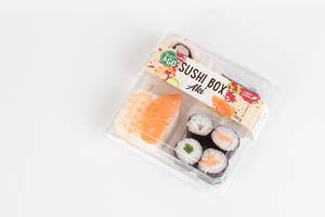 Select & Go Sushi Box - Sushi Rollen mit Lachs, Garnelen und grünem Paprika in Sojasoße
