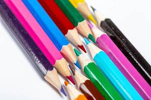 Set of twelve colored pencils