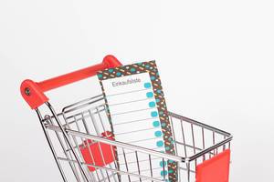 Shopping list in shopping cart