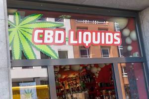 Store front of CBD Liquids, trusted dealer of CBD products in Munich, Germany