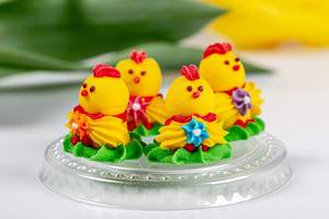 Sweets-in-the-shape-of-yellow-chickens-close-up.jpg