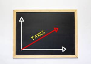 Taxes graph