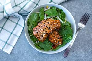 Teriyaki Fish with Spinach in a Bowl