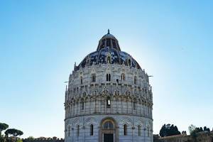 The Pisa Baptistry / Das Pisa Baptisterium